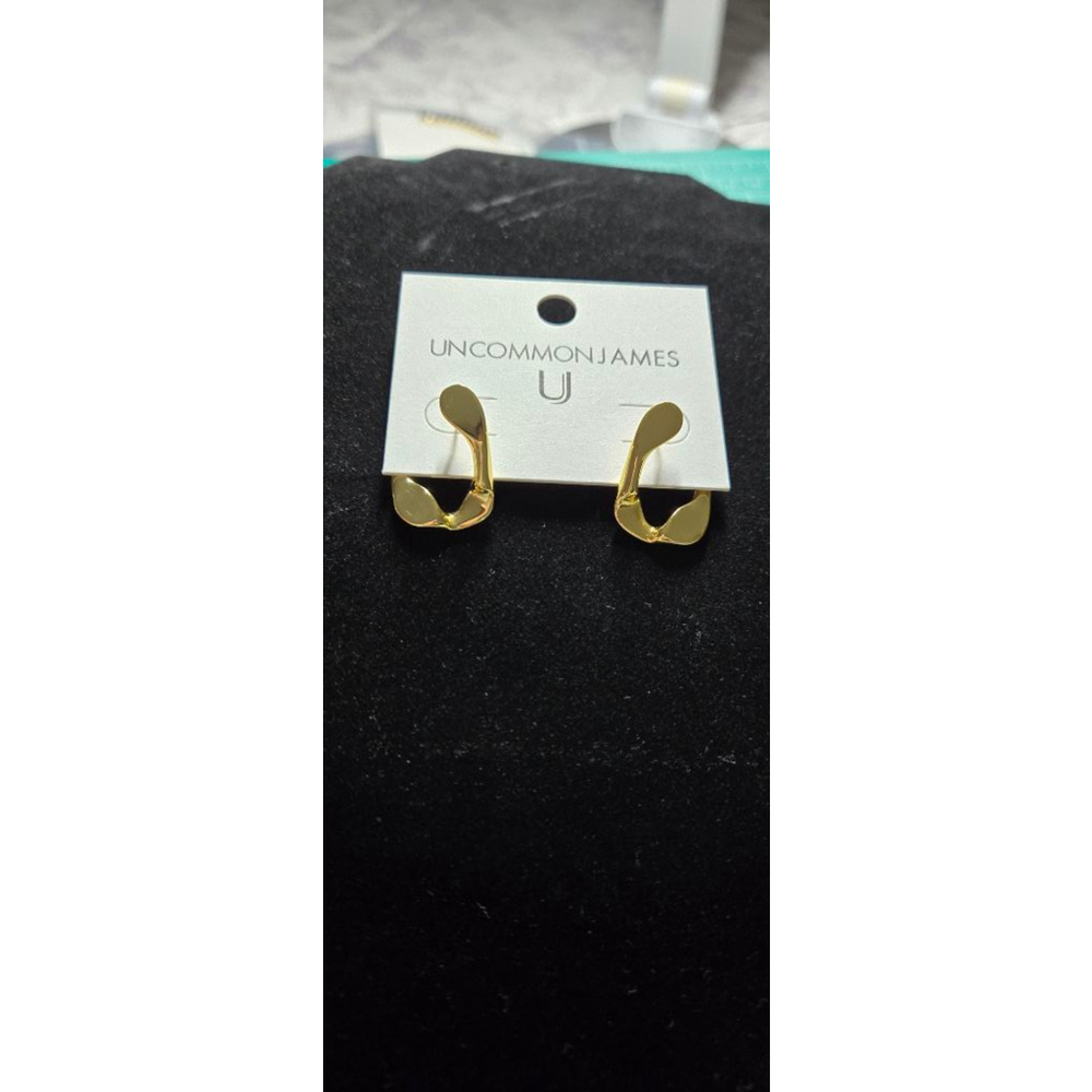 New uncommonjames earrings gold tone - Picture 2 of 11